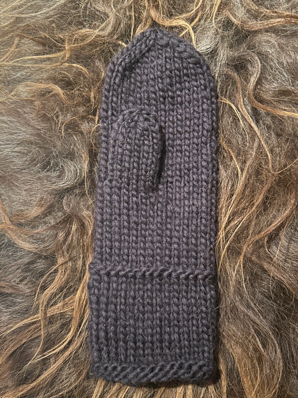 Ingrids enkle votter- ferdigstrikket