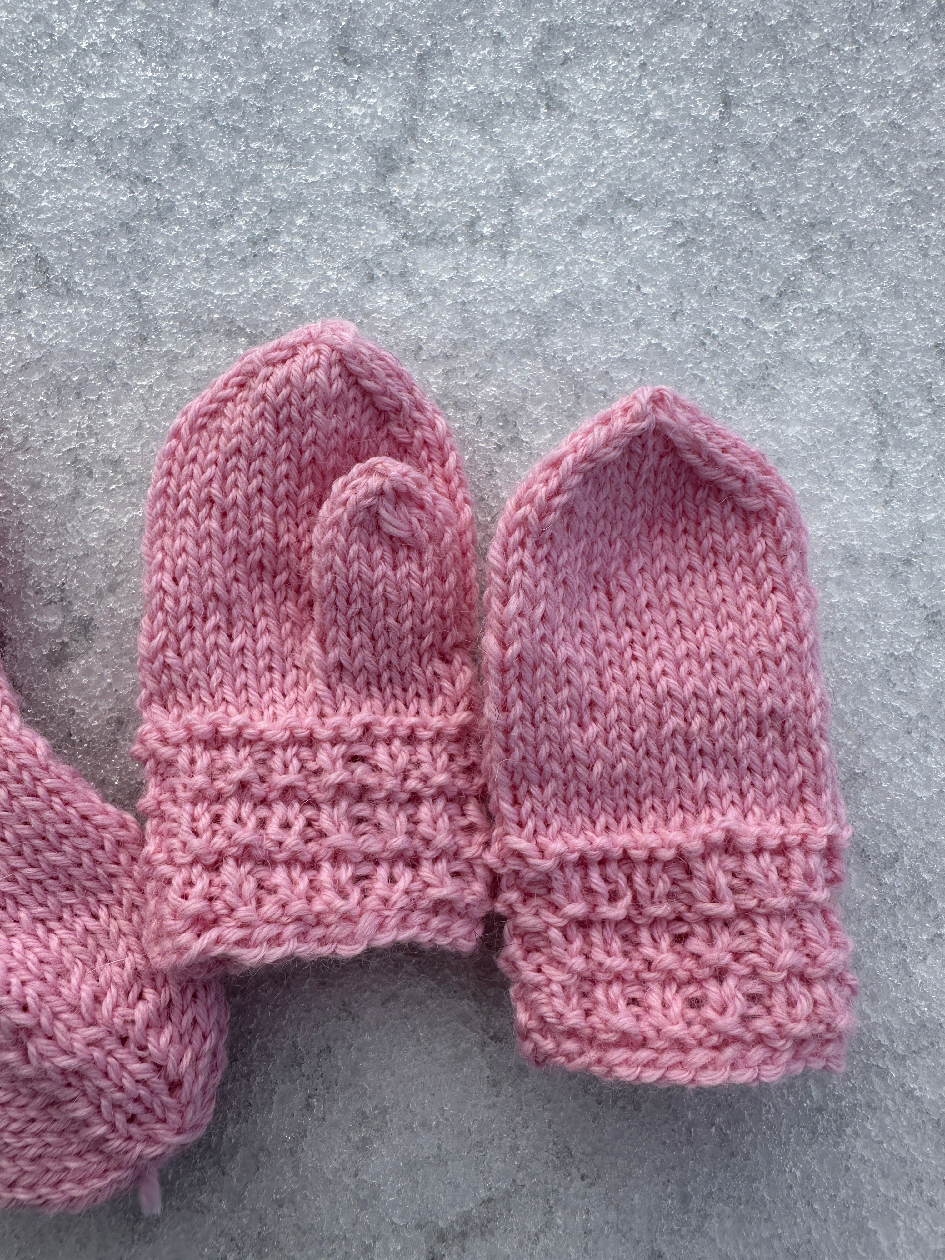 Bestemors babysett- ferdig strikket